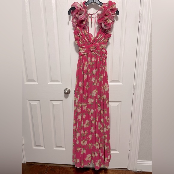 NWT ANTONIO MELANI Manila
Floral Print Rosette Sleeveless V-
Neck Maxi Dress - Picture 3 of 8